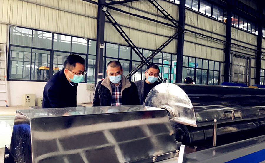 蓮都區(qū)政協(xié)副主席沈建祖走訪慰問浙江正達(dá)(圖2) undefined