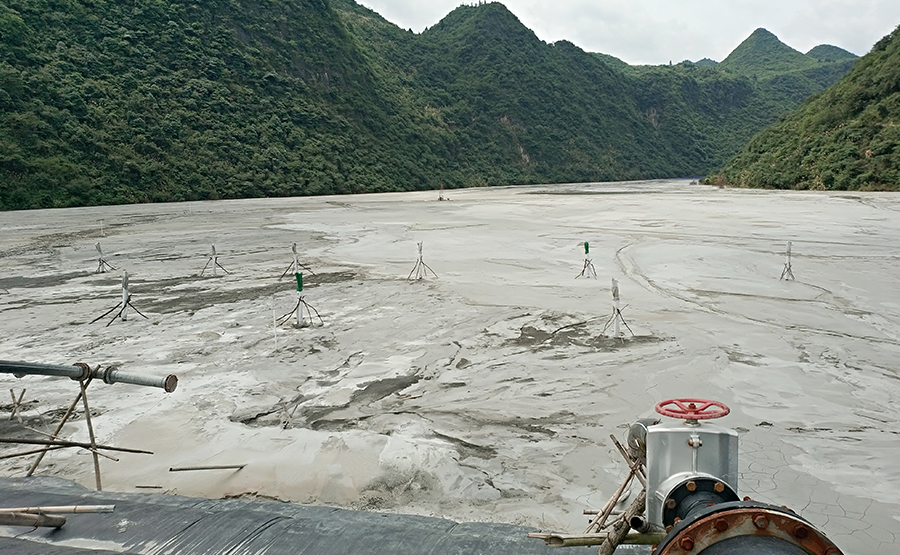 鉆井泥漿分離機(jī)(圖1) undefined